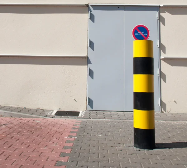 safety bollard
